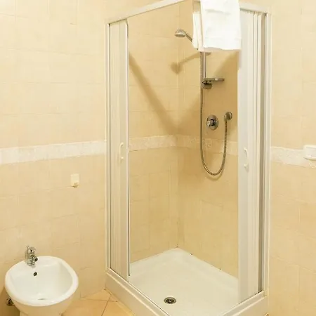 Hotel apartamentowy Lola Piccolo Hotel E Appartamenti