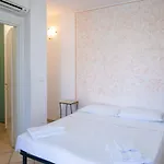 Lola Piccolo Hotel E Appartamenti
