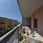 Ξενοδοχείο με διαμερίσματα Lola Piccolo Hotel E Appartamenti 3*